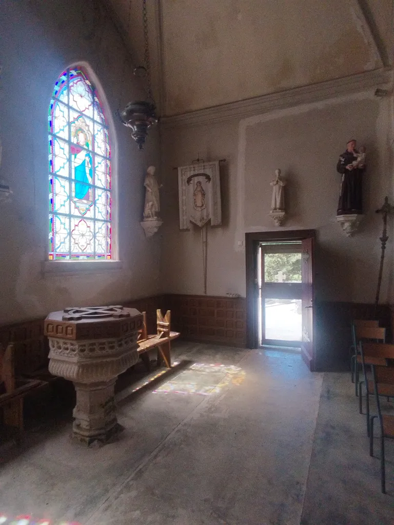 Fonts baptismaux de l'Église Saint-Jean-Baptiste à Harcanville