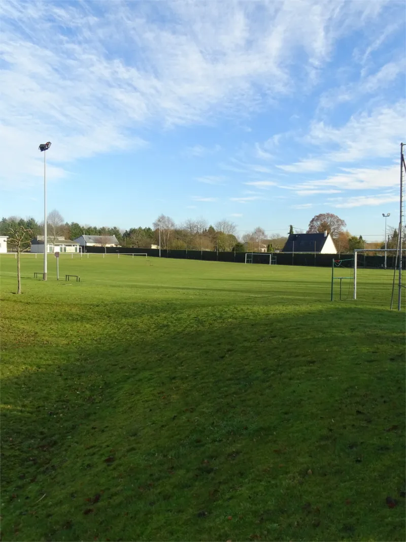 Terrain de Football de Petiville