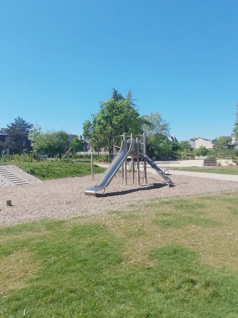 Aire de jeux du Parc du Clos Saint-Antoine à Petit-Quevilly