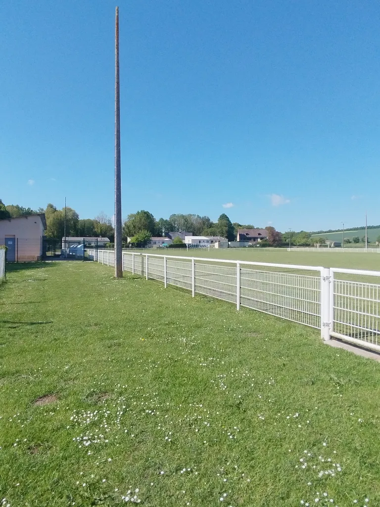 Stade municipal de Foucarmont