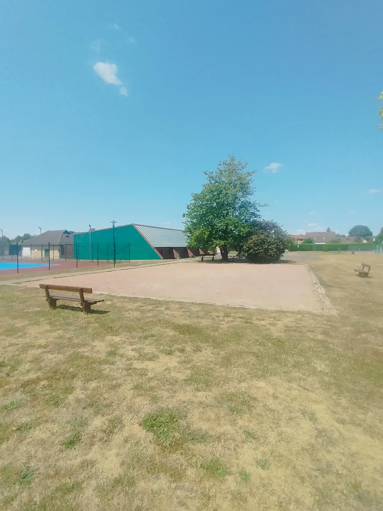 Terrain de pétanque d'Hénouville