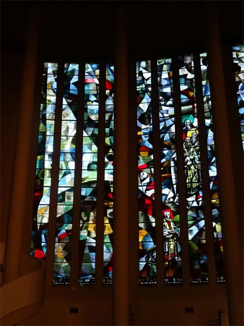 Baie 0 dans l'Église Saint-Pierre d'Yvetot