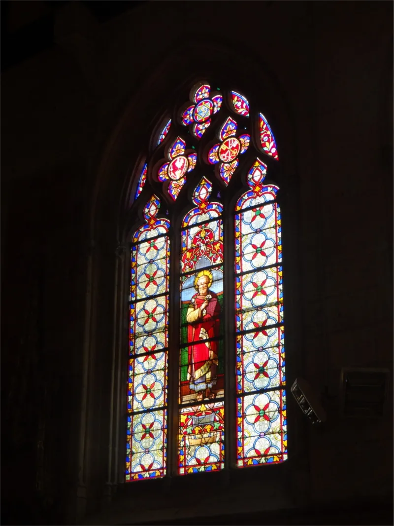 Vitrail Baie C : Saint-Pierre dans l'Église Saint-Vivien de Rouen