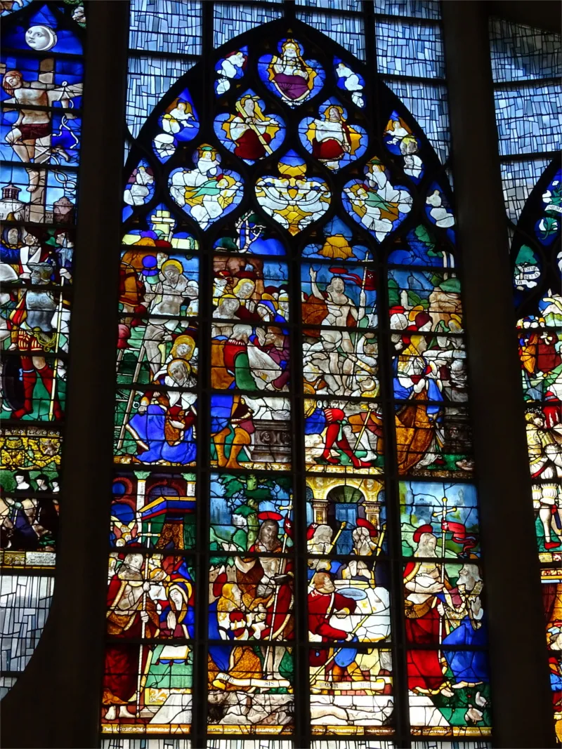 Vitrail Baie 12 : La Vie Glorieuse du Christ dans l'église Sainte-Jeanne-d'Arc de Rouen