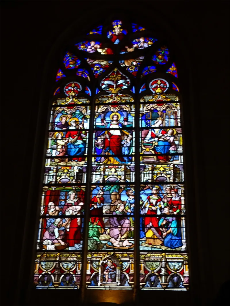 Vitrail Baie 13 : Quelques mamans dans l'Église Saint-Godard de Rouen