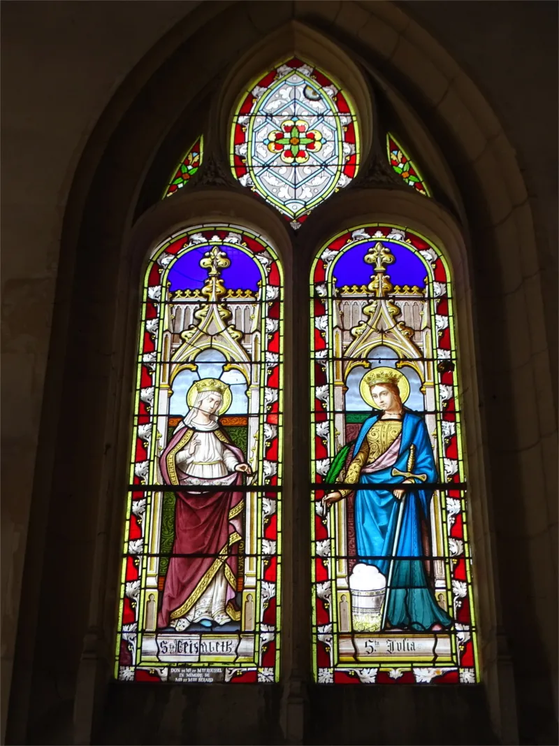 Vitrail Baie 3 : Ste Elisabeth - Ste Julie dans l'Église Saint-Martin de Cléon