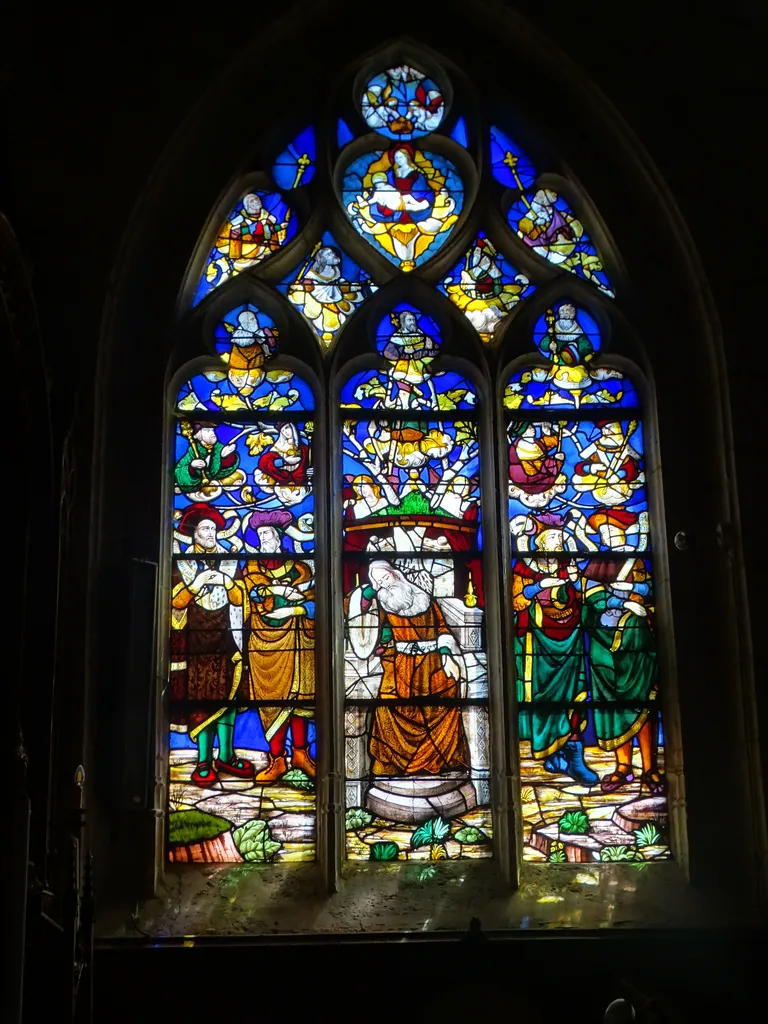 Vitrail Baie 6 - L'Arbre de Jessé dans l'Église Saint-Martin de Villequier