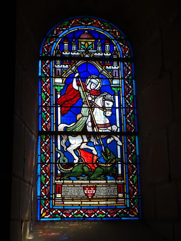 Vitrail Baie 26 : Saint-Georges terrassant le dragon dans l'Église Notre-Dame d'Étretat