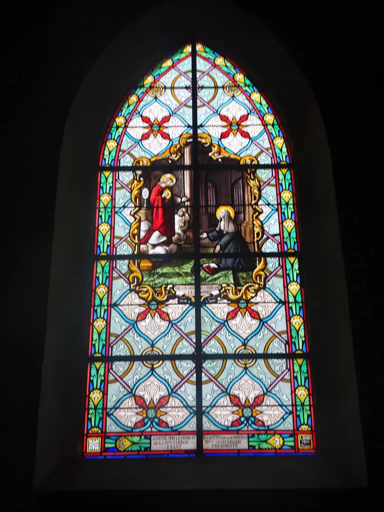 Vitrail Baie 14 : Voilà ce Cœur qui a tant aimé les hommes dans l'Église Saint-Martin de Martin-Église