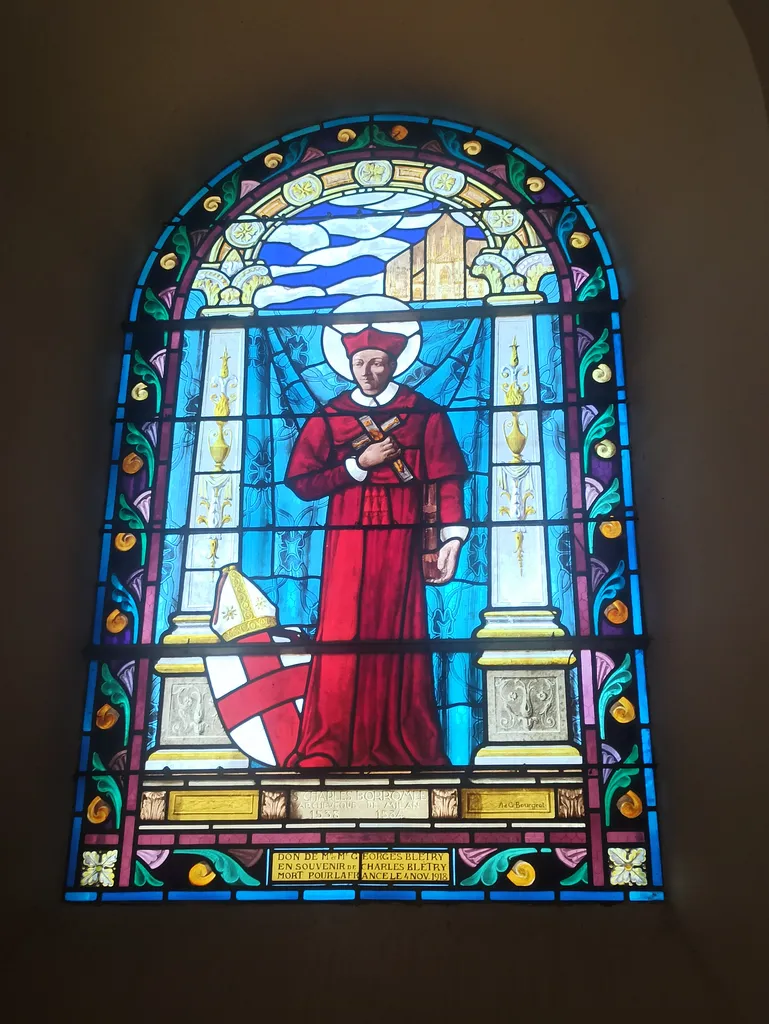 Vitrail Baie 11 : Saint-Charles Borromée de l'Église Saint-Médard de Varneville-Bretteville
