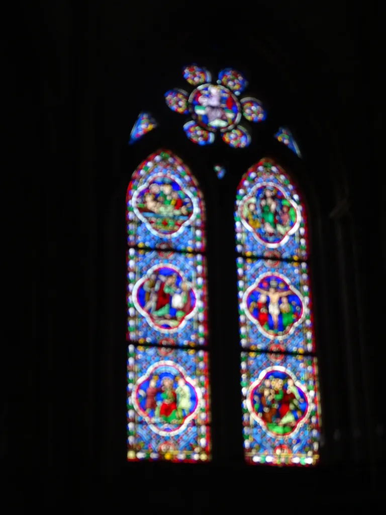 Vitrail Baie K dans l'Église Notre-Dame à Neufchâtel-en-Bray