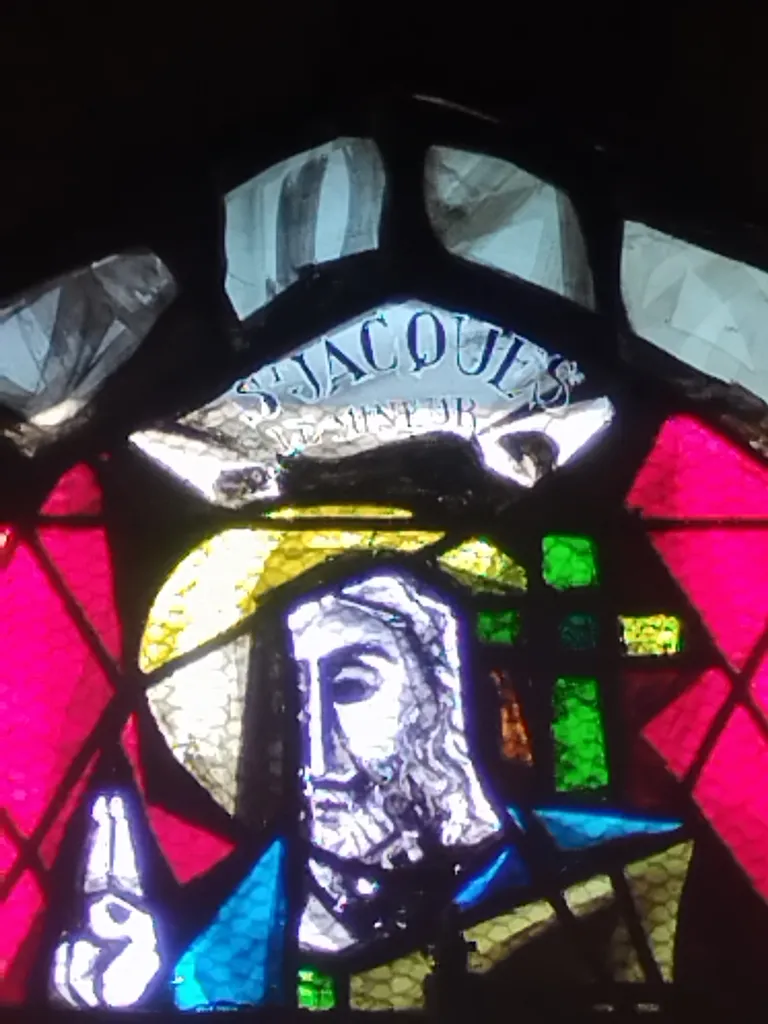 Vitrail Baie 18 : St-Jacques dans l'Église Notre-Dame de Blangy-sur-Bresle