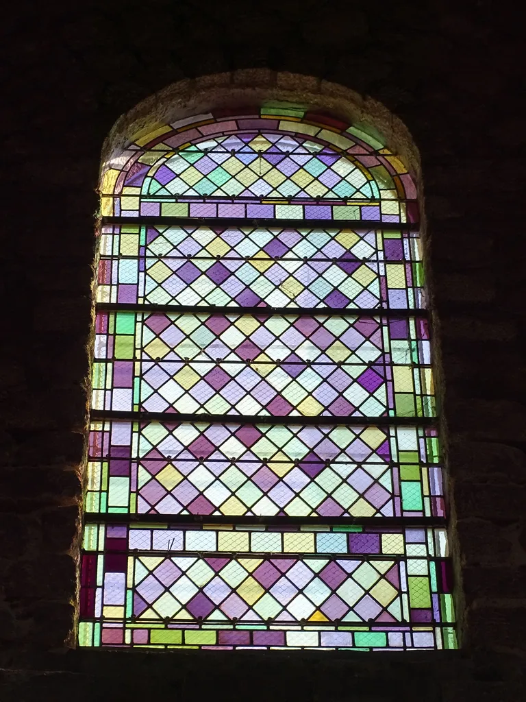 Vitrail Baie 102 dans l'Église Notre-Dame de la Victoire au Havre