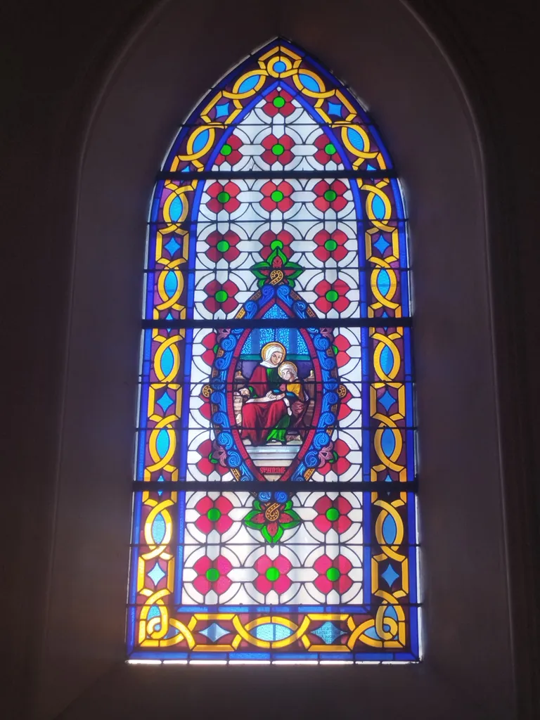 Vitrail Baie 15 : Sainte-Anne dans l'Église Saint-Pierre à Déville-lès-Rouen