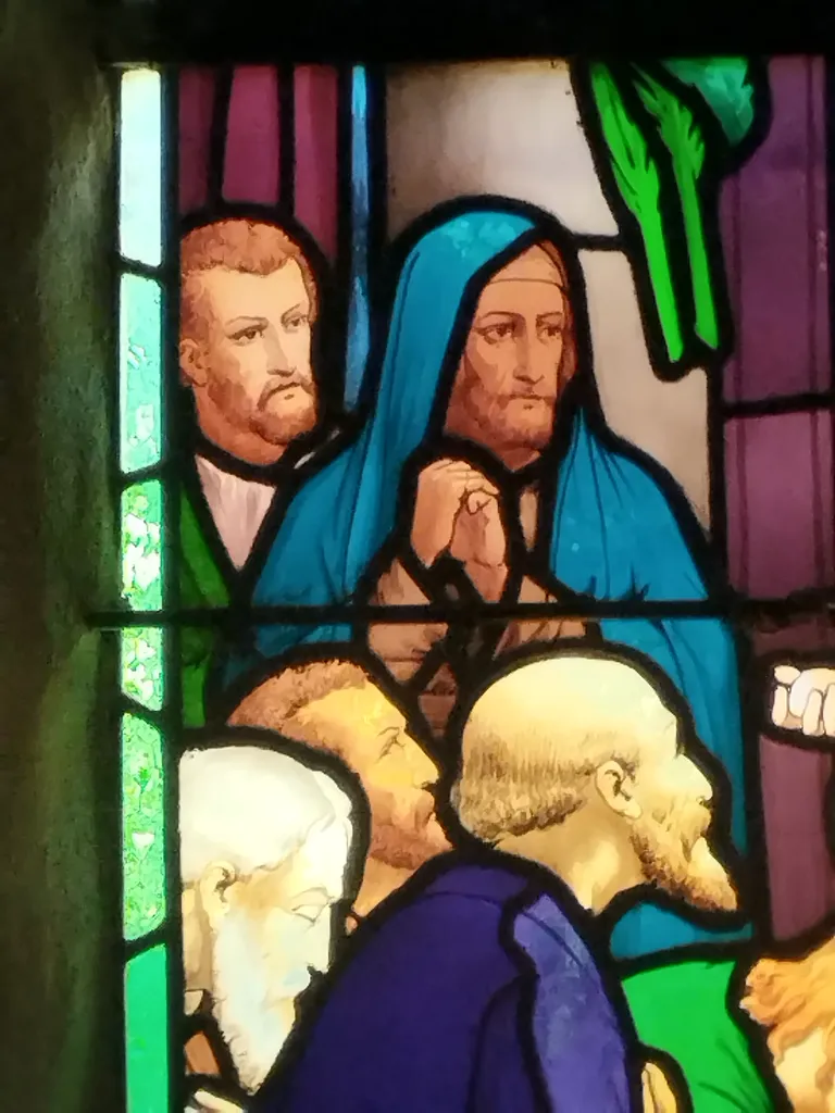 Vitrail Baie 1 : La Sainte Eucharistie dans l'Église Saint-Denis du Hanouard