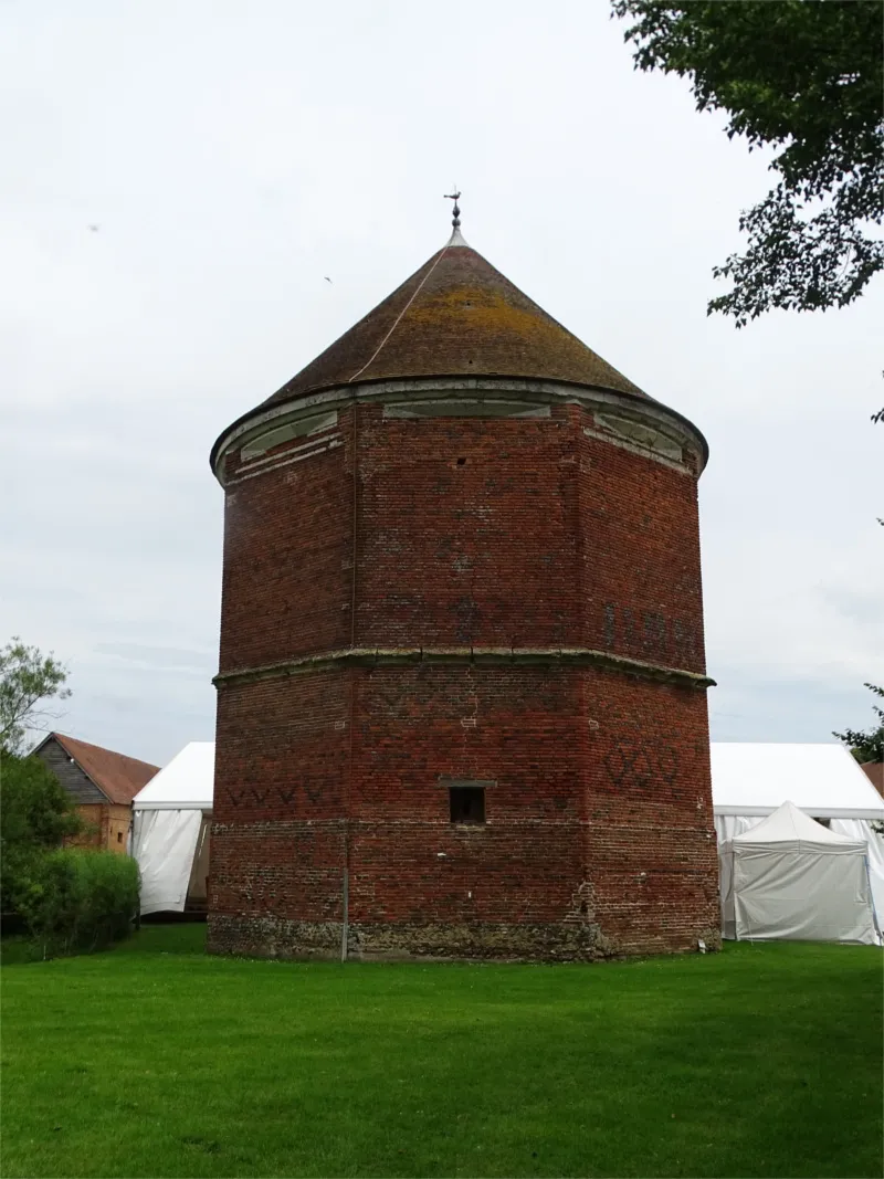 Colombier du château de Martainville