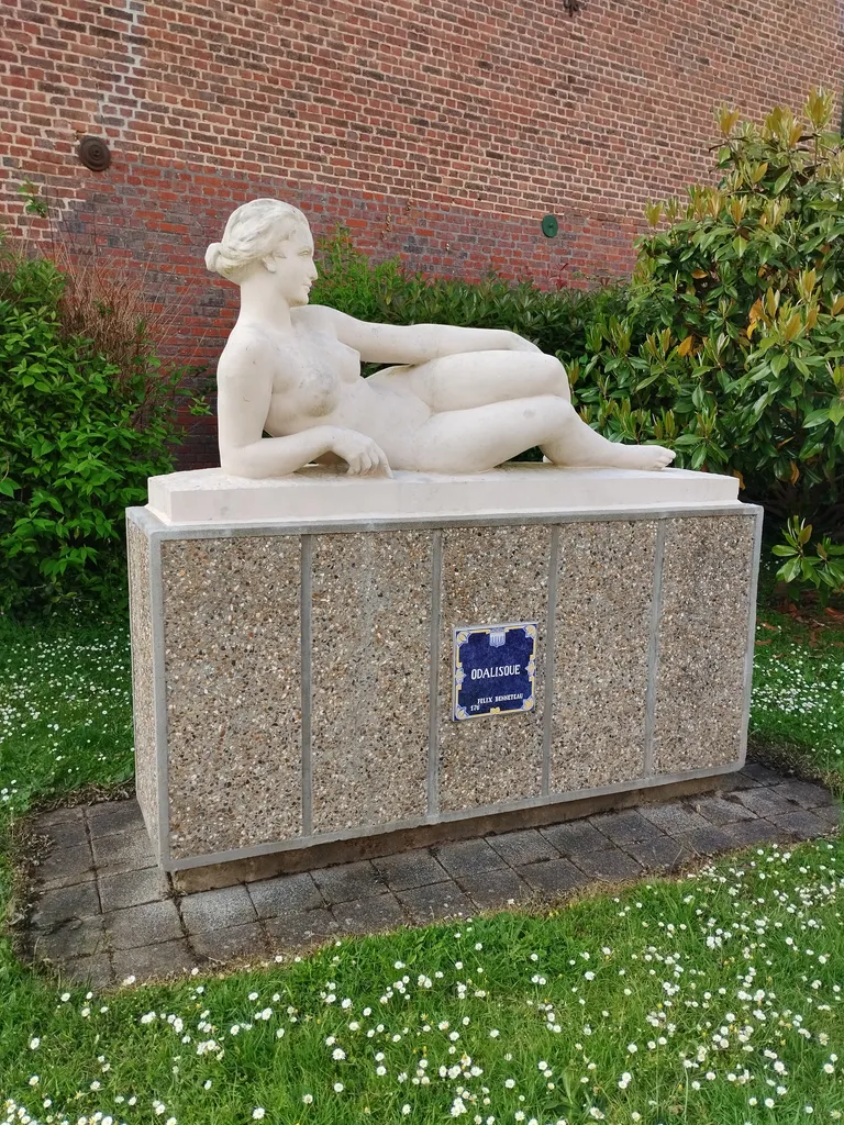 Statue d'Odalisque à Barentin