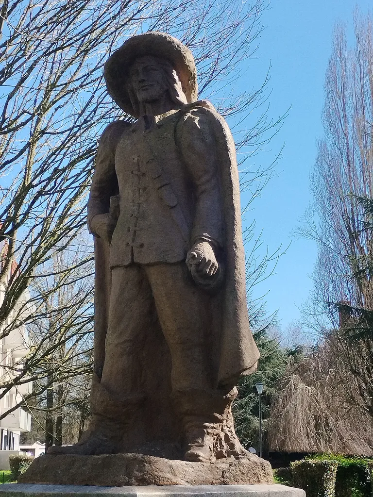 Statue de d'Artagnan à Barentin