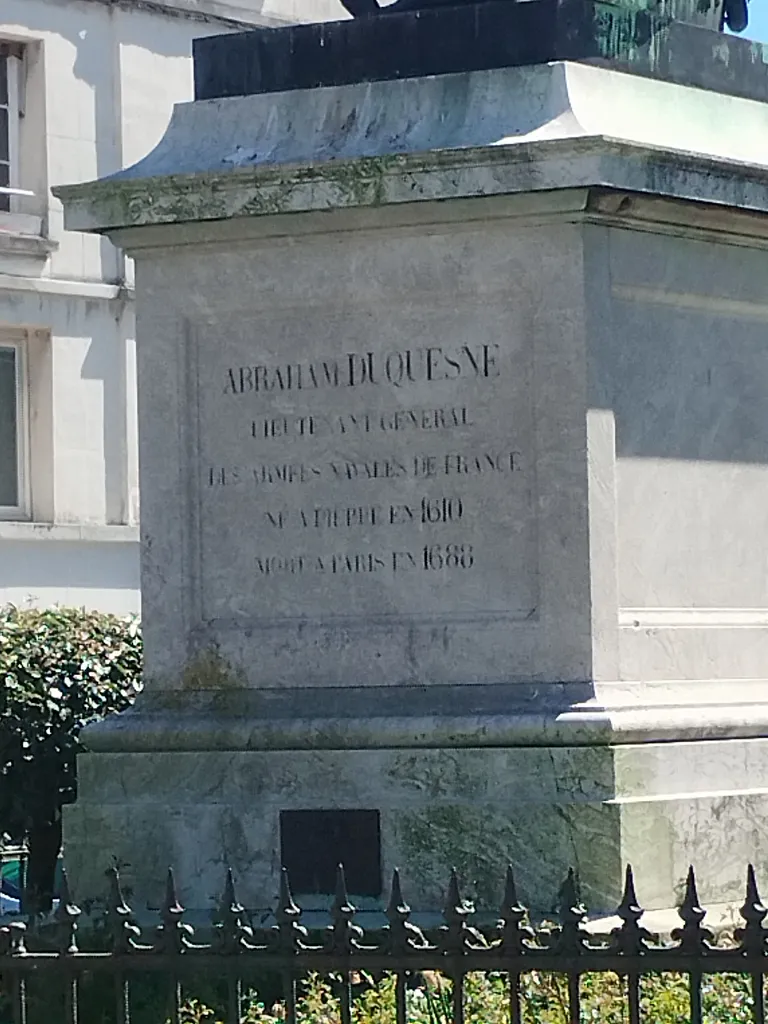 Statue d'Abraham Duquesne à Dieppe